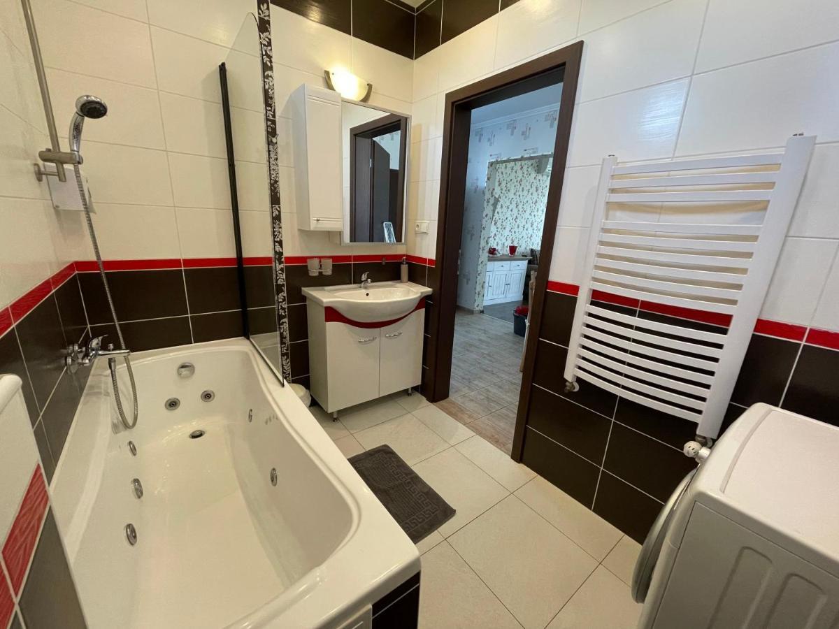 Dunajská Streda Apartmany Diana מראה חיצוני תמונה